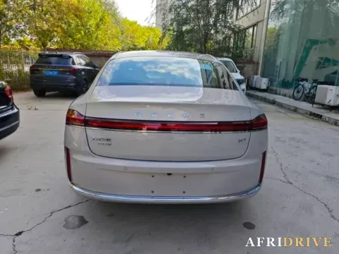 2025 Roewe M7 DMH 5