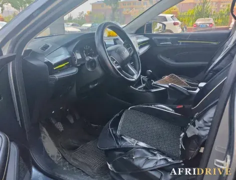 2021 Roewe i5 5