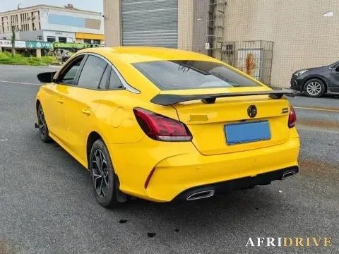 2021 MG 5 7