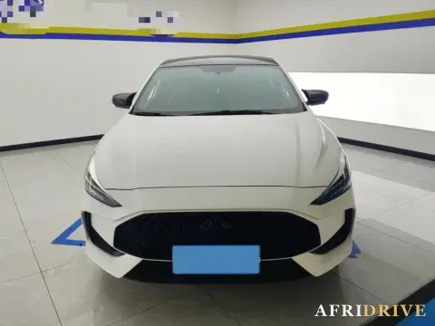 2021 MG 5 2