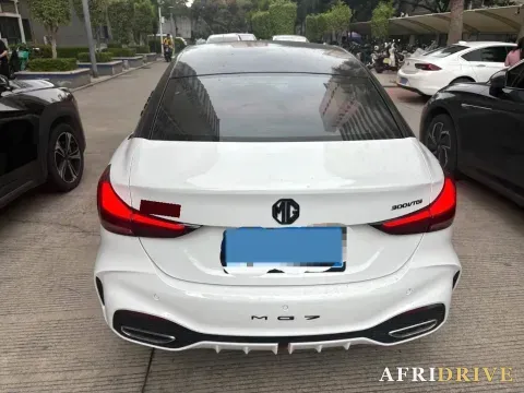 2025 MG 5 8