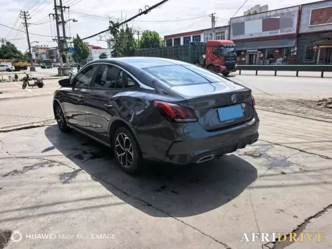 2021 MG 5 7