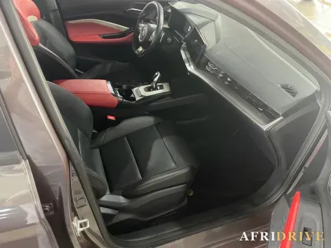 2021 MG 5 7
