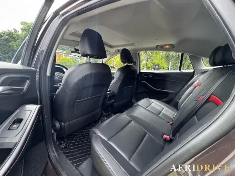 2023 MG 5 8