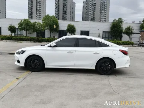 2021 MG 5 5