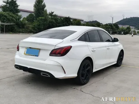 2021 MG 5 6