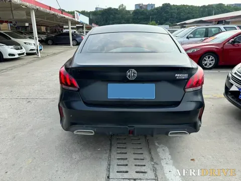 2021 MG 5 8