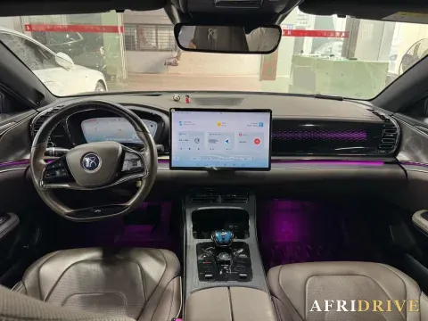 2022 BYD Han 4