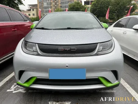 2021 Ford Escort 2