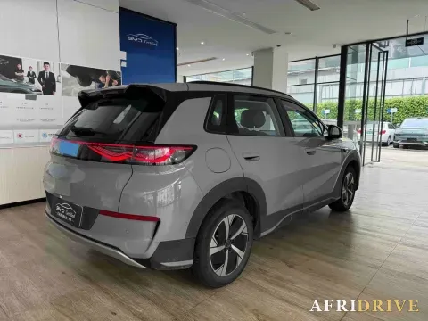 2025 BYD Sea Lion 05 EV 7