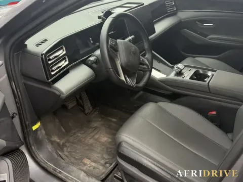 2024 BYD QinL 2