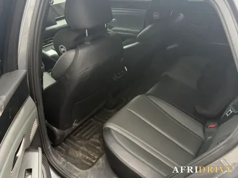 2024 BYD QinL 3