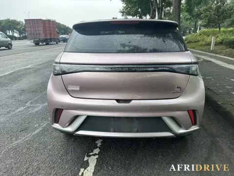 2021 Ford Escort 8