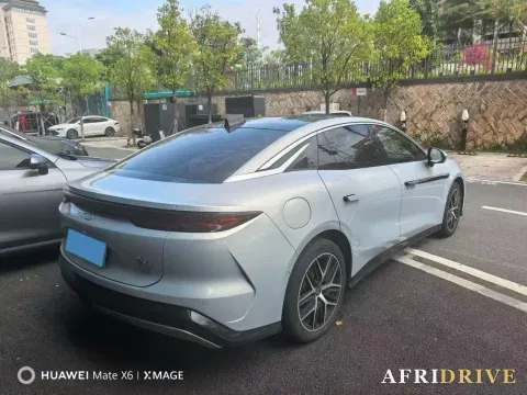 2025 BYD HanL 2