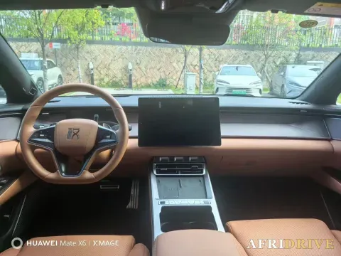 2025 BYD HanL 3