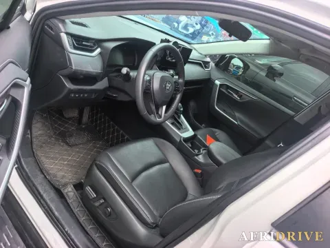 2023 Toyota RAV4 4