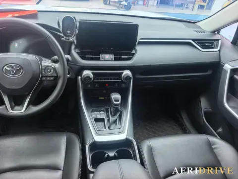 2023 Toyota RAV4 6