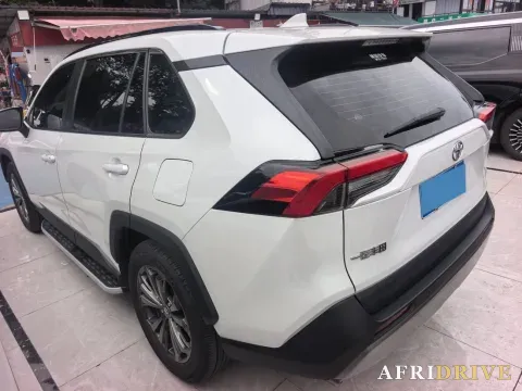 2023 Toyota RAV4 7