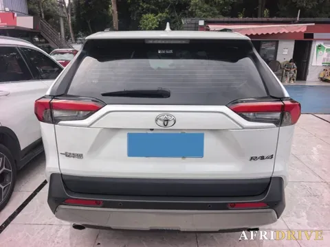 2023 Toyota RAV4 8