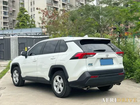 2023 Toyota RAV4 4