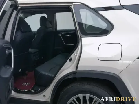 2023 Toyota Wildlander 6