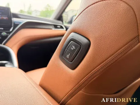 2021 Toyota Camry 8