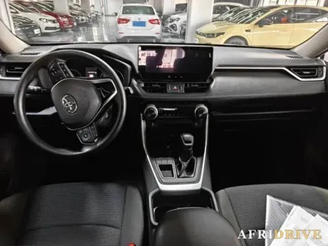 2024 Toyota RAV4 4