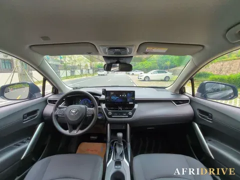2023 Toyota Corolla Cross 2
