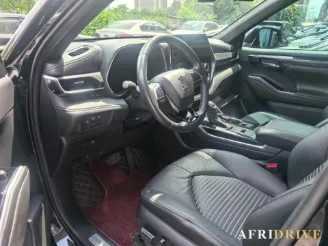2022 Toyota Crown Kluger 7