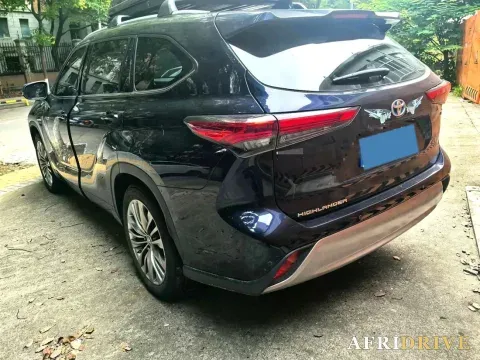 2022 Toyota Highlander 2