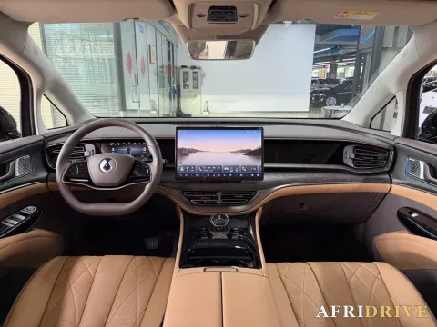 2022 HongQi HS7 7