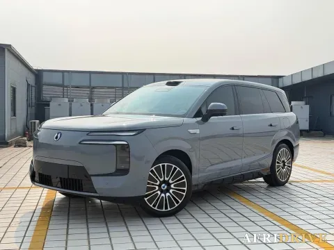 2023 Denza N8