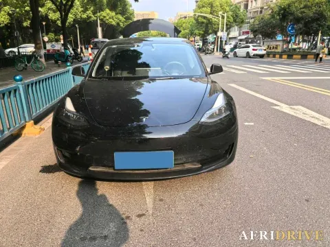 2022 Tesla Model 3 2