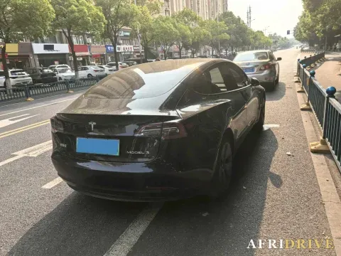 2022 Tesla Model 3 5