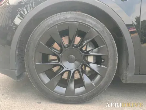 2021 Tesla Model Y 5
