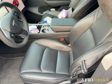 2023 Tesla Model Y 6