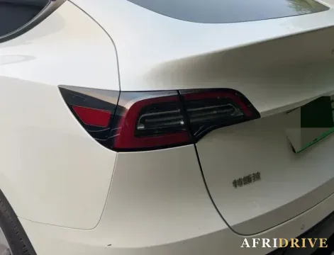 2023 Tesla Model Y 7