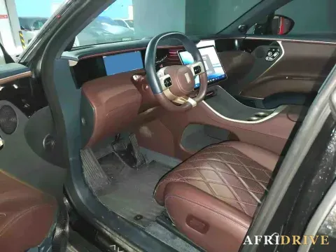 2025 Avatr 11 2