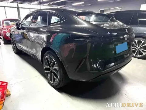 2025 Avatr 11 6