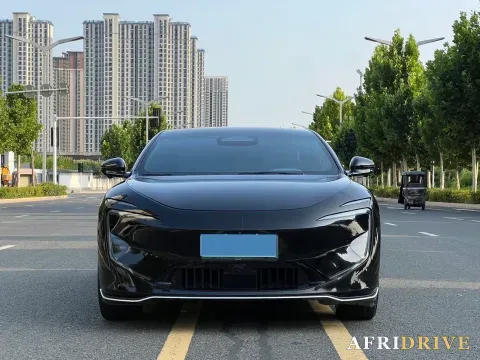2024 Avatr 12 2