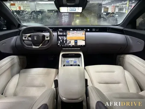 2024 Avatr 12 4