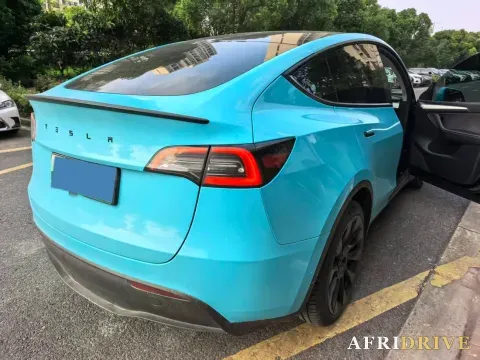 2022 Tesla Model Y 6