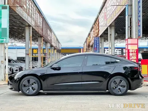 2022 Tesla Model 3 3
