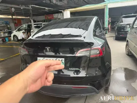 2021 Tesla Model Y 5
