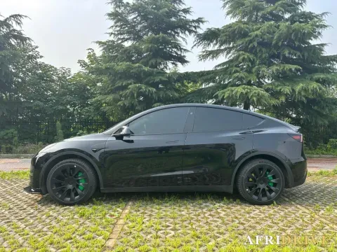 2024 Tesla Model Y 3