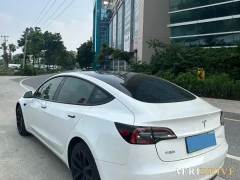 2021 Tesla Model 3 7