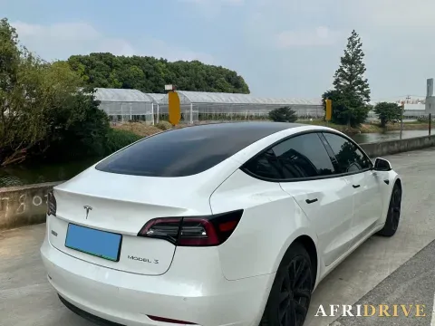 2021 Tesla Model 3 8