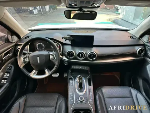 2019 WEY VV6 5
