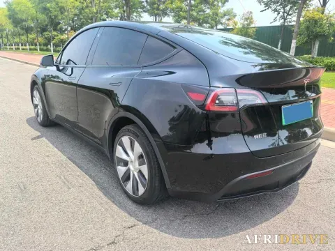 2022 Tesla Model Y 5