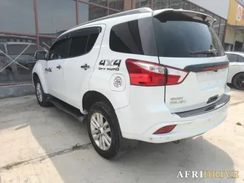2018 Isuzu Mu-X 5